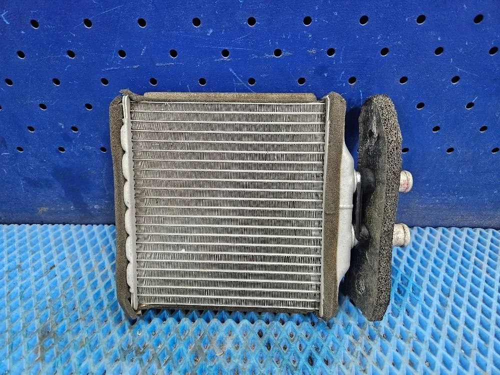 Радиатор отопителя Chevrolet Lacetti I (2004—2013) б.у