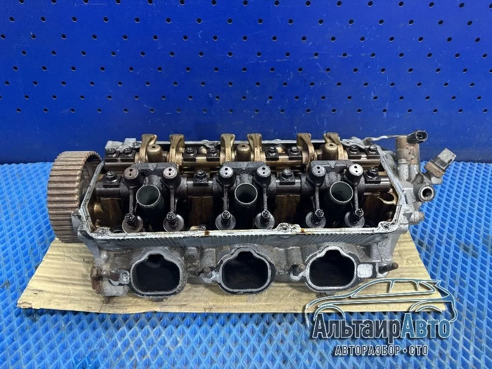 Головка блока цилиндров Mitsubishi Pajero IV (2006—2011) Mitsubishi Pajero IV (2006—2011) V98W 1005B018