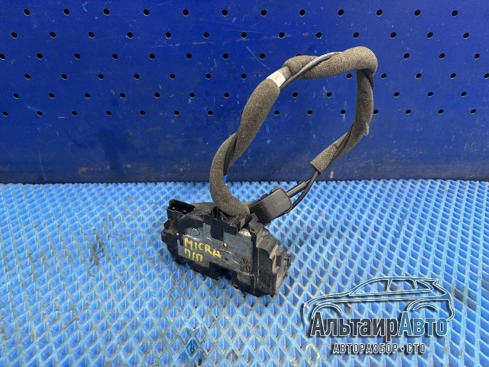 Замок двери передней правой Nissan Micra K12 (2002—2010) б.у