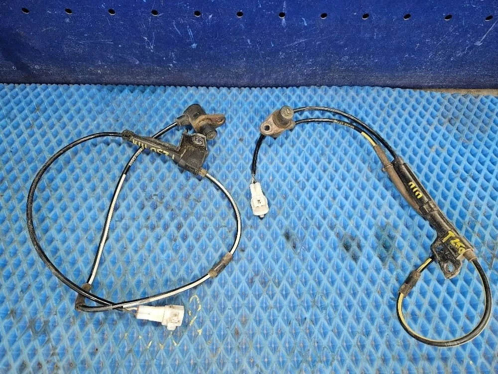 Датчик ABS Toyota Avensis T250 рестайлинг (2006—2009)