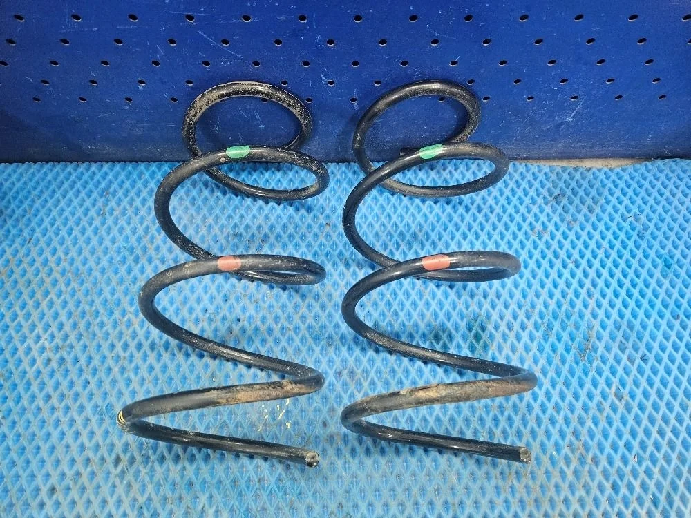 Пружина передняя Toyota Avensis T250 рестайлинг (2006—2009) Toyota Avensis T250 рестайлинг (2006—2009) T250 T25 4813105730