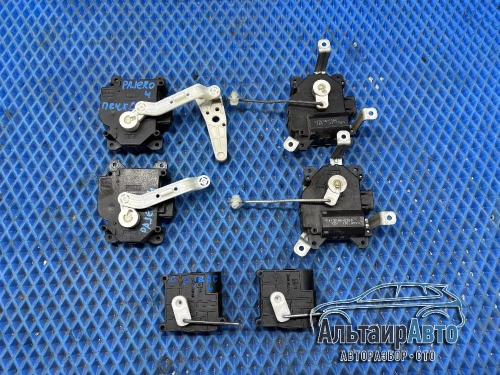 Моторчик заслонки отопителя Mitsubishi Pajero IV (2006—2011) б.у