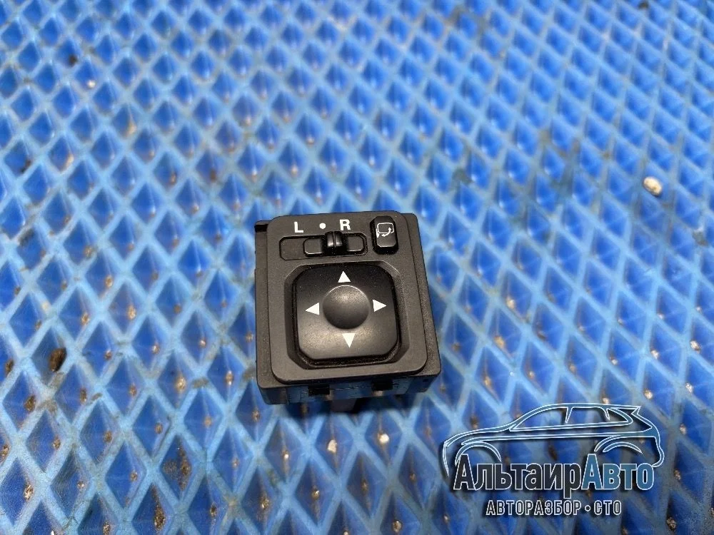 Блок управления зеркалами Mitsubishi Pajero IV (2006—2011) б.у