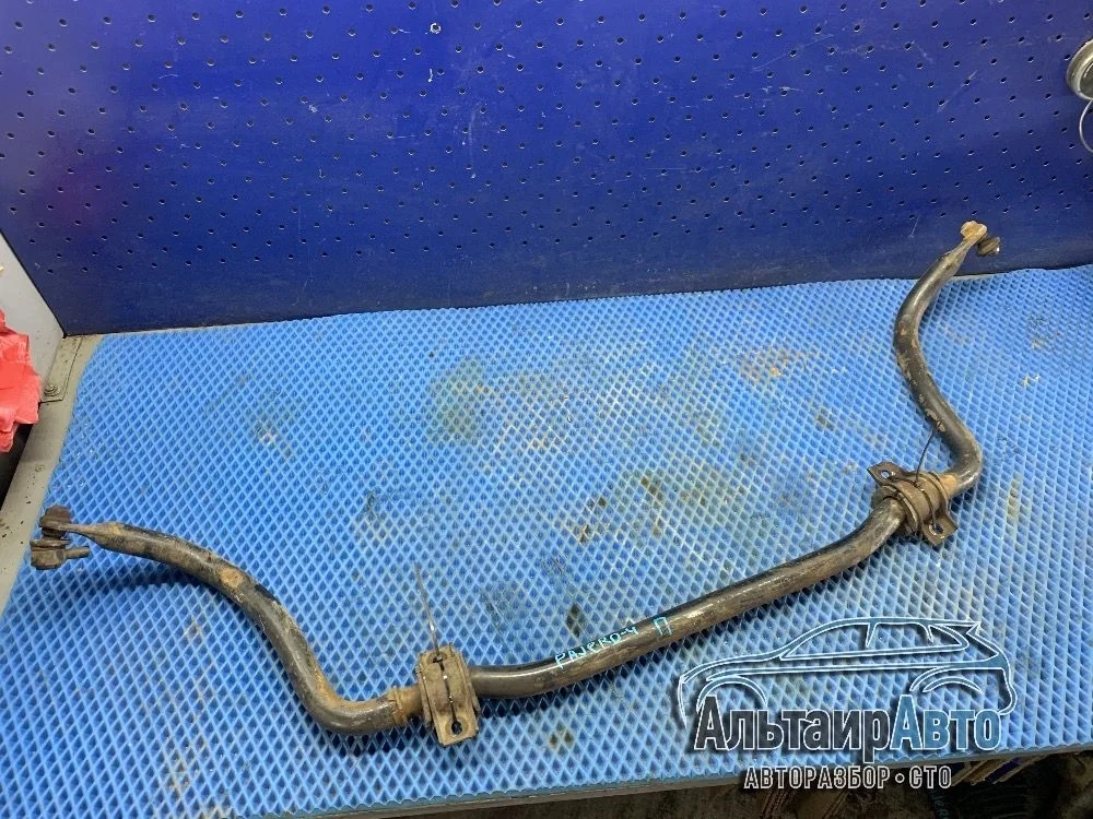 Стабилизатор передний Mitsubishi Pajero IV (2006—2011) б.у