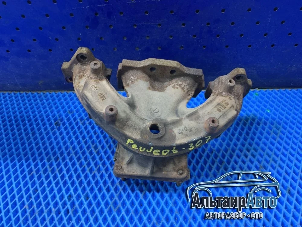 Коллектор выпускной Peugeot 307 3C рестайлинг (2005—2008) б.у