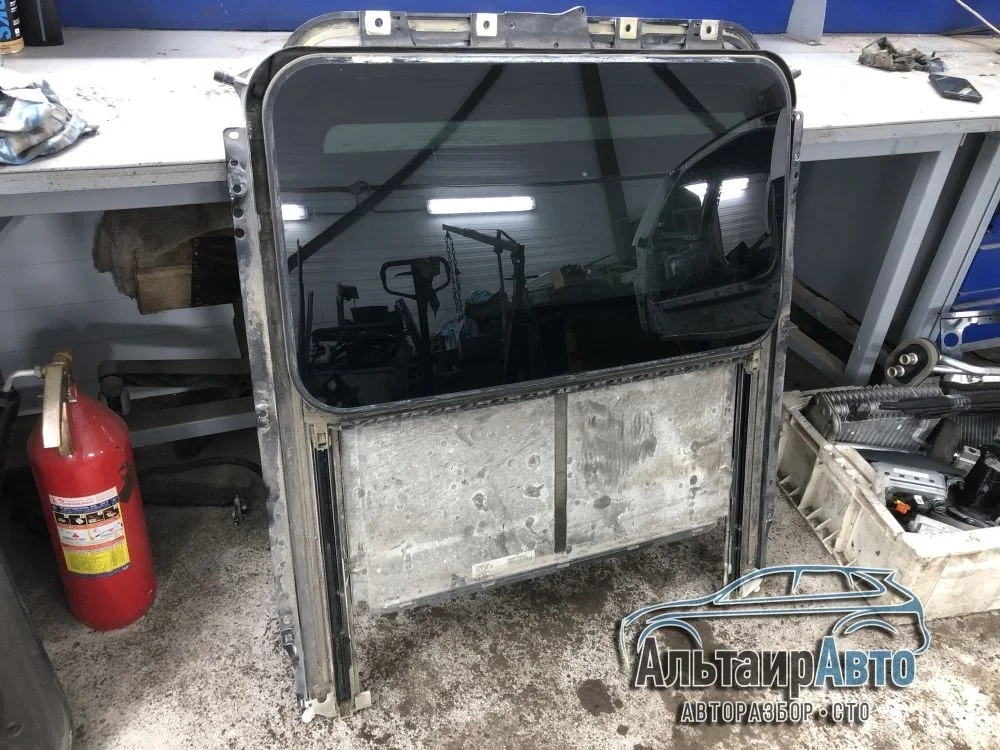 Люк Volkswagen Touareg I (2002—2006)