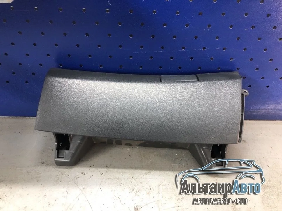 Бардачок Toyota Corolla X (2006—2010) б.у