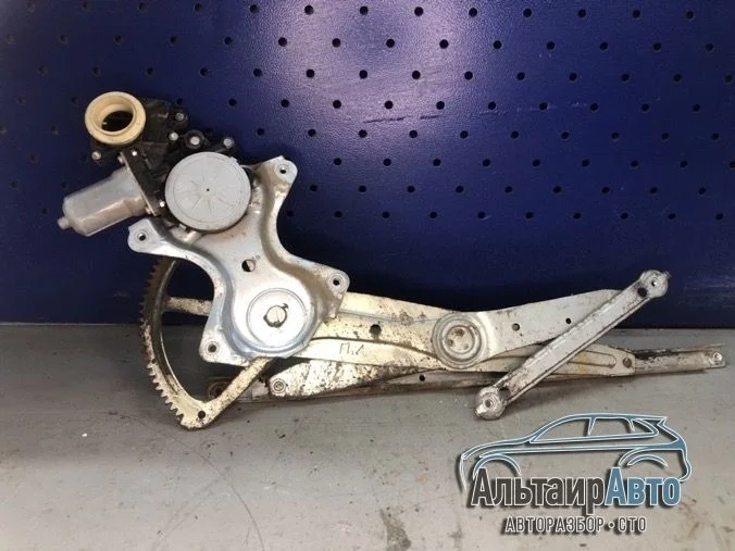 Стеклоподъемник электр. передний левый Toyota Corolla X (2006—2010) б.у