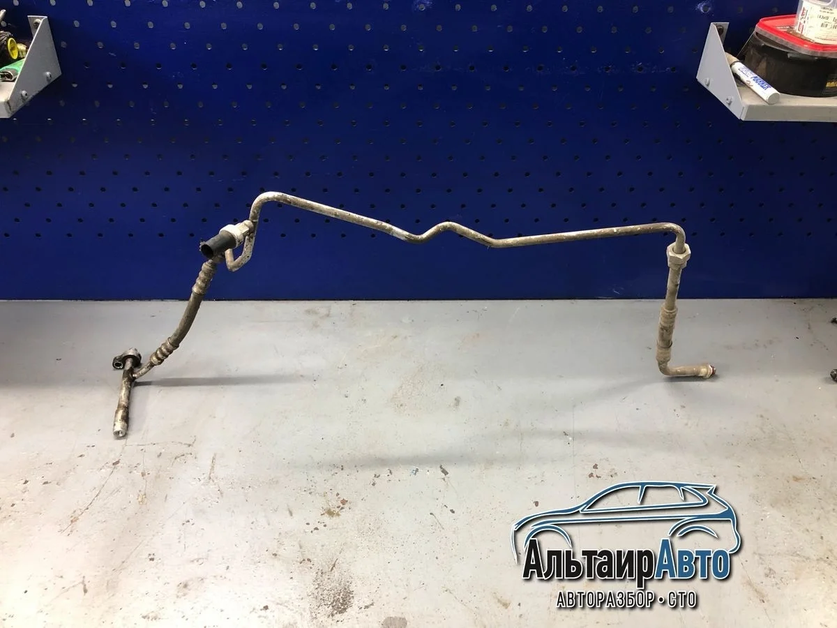 Трубка кондиционера Ford C-MAX I (2003—2007) б.у