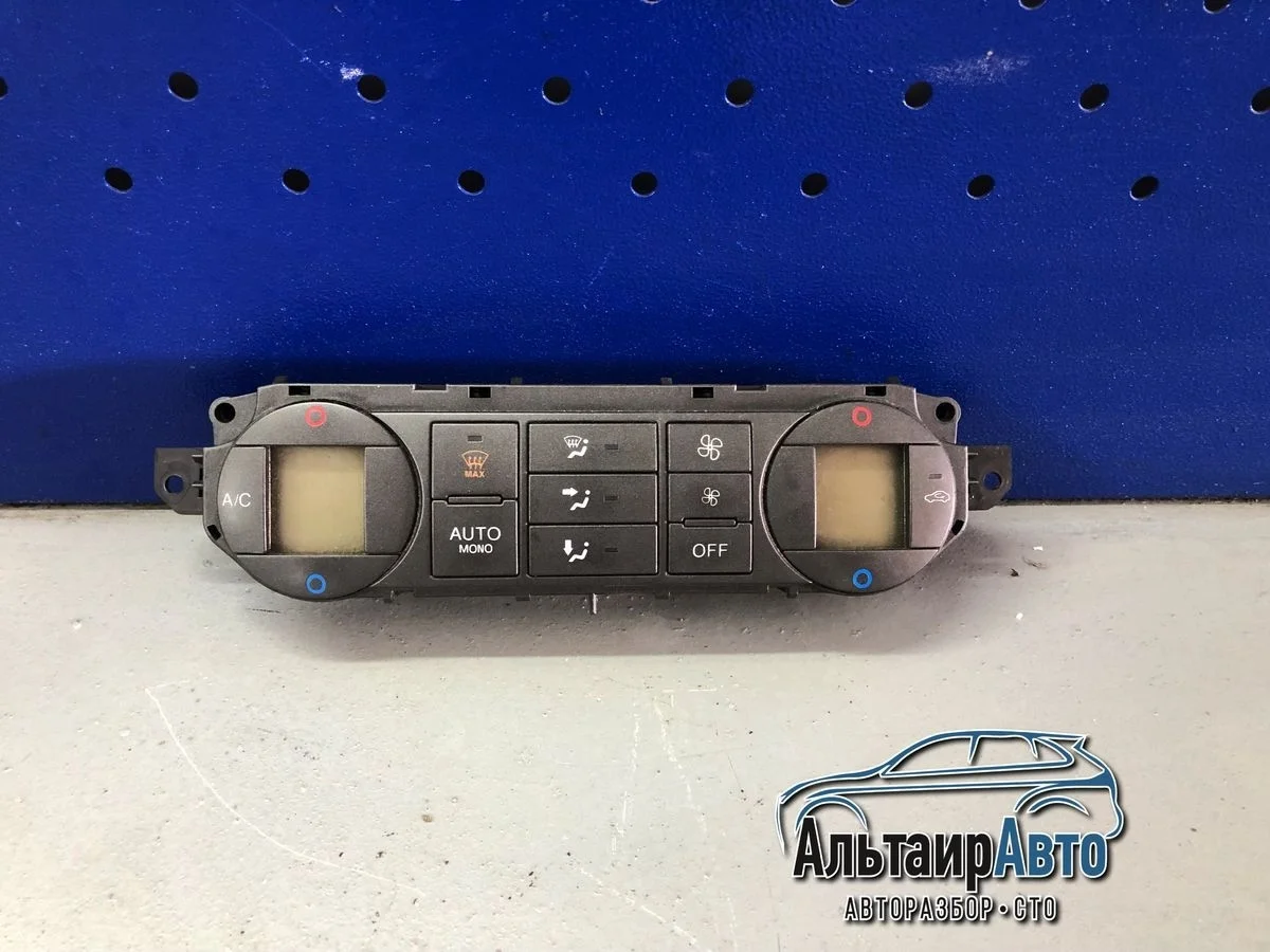 Блок управления отопителем Ford C-MAX I (2003—2007) Ford C-MAX I (2003—2007) 1 6N4T18C612CA