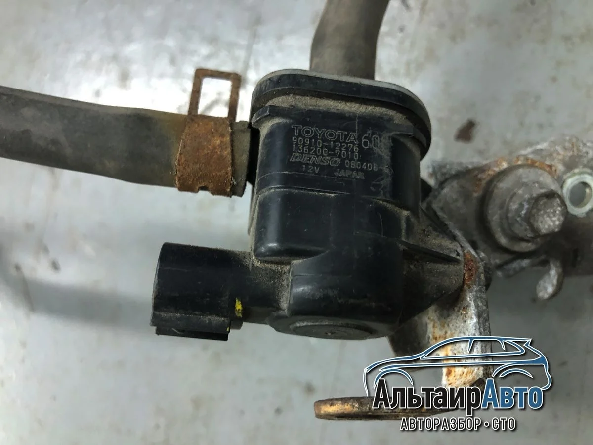 Клапан вакуумный Toyota Corolla X (2006—2010) б.у