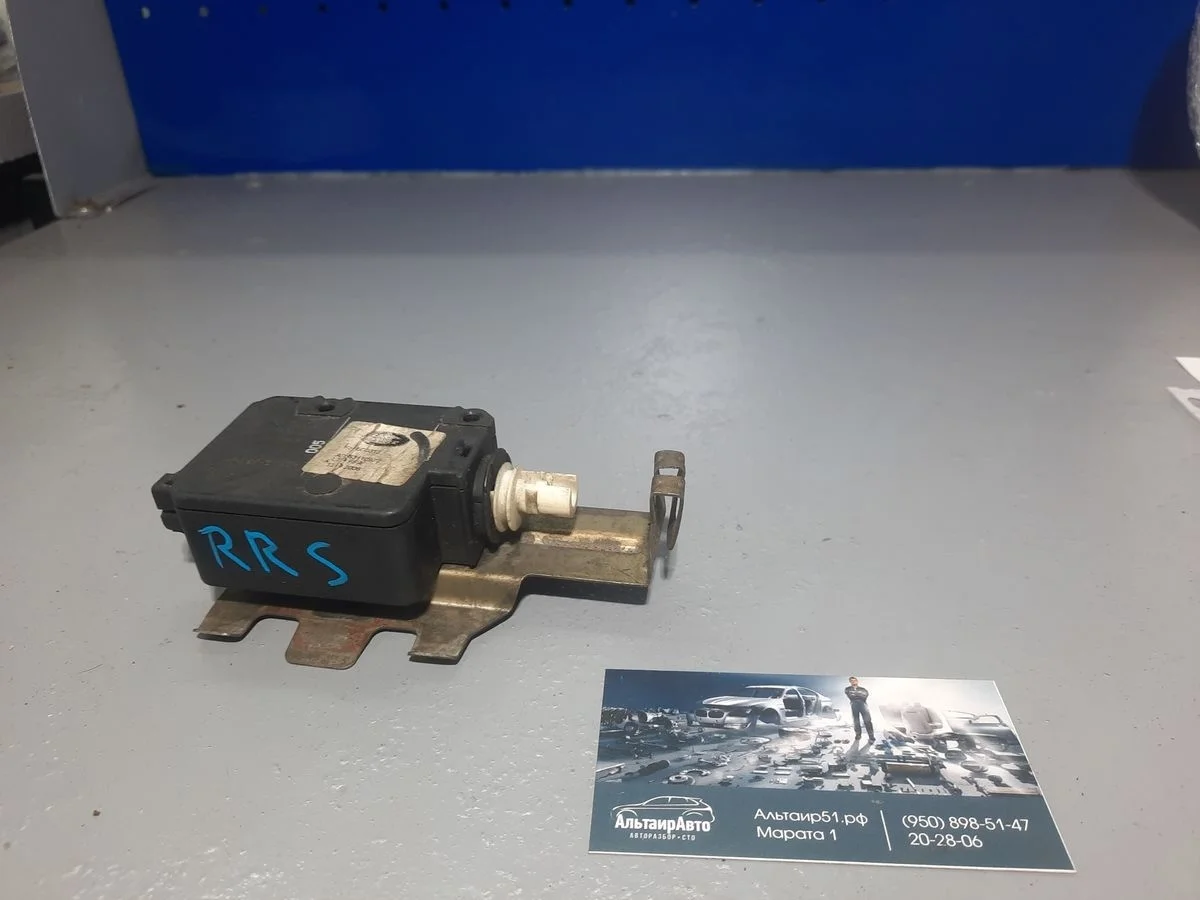 Активатор замка крышки бензобака Land Rover Range Rover Sport I (2005—2009) б.у