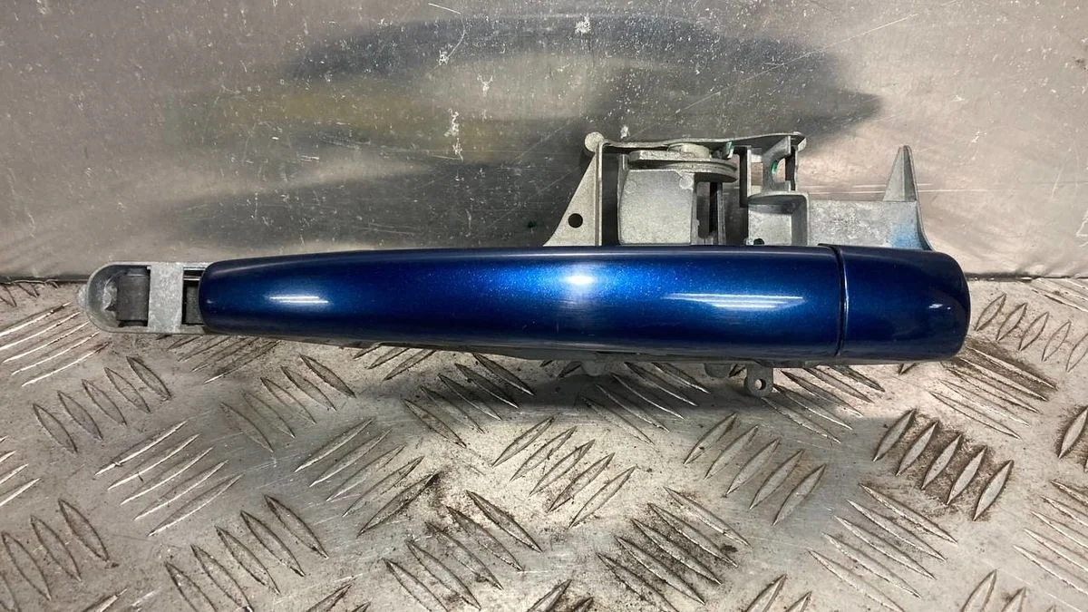 Ручка двери наружная Peugeot 308 I (2007—2011) б.у