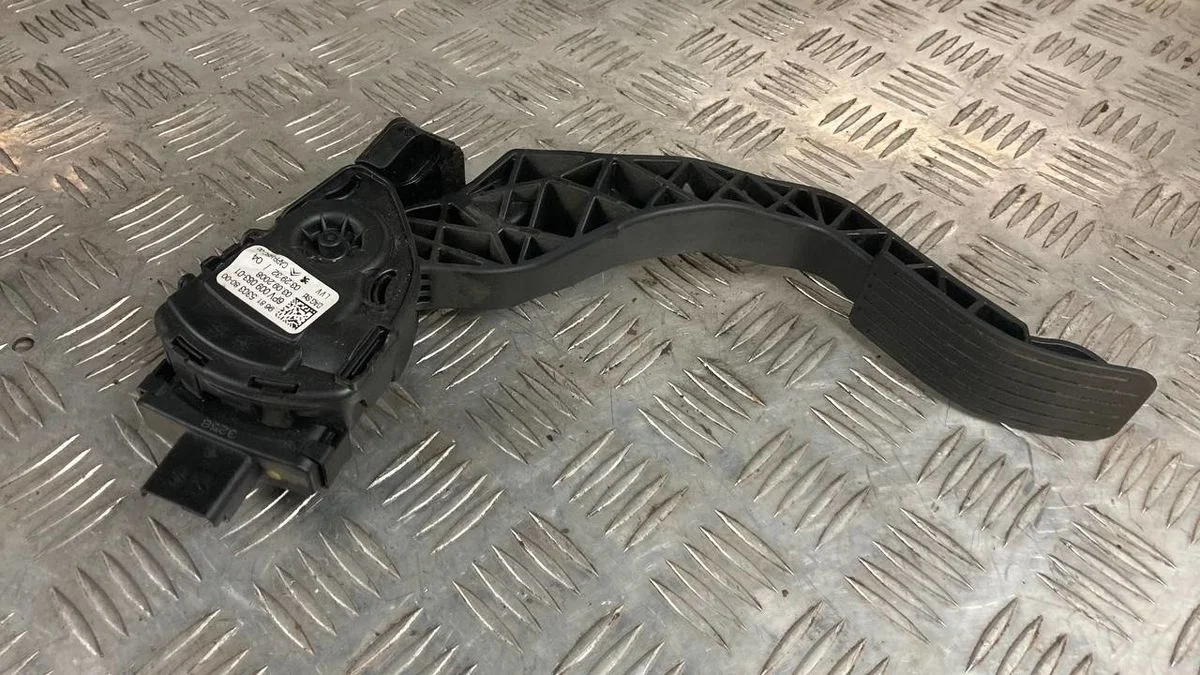 Педаль газа Peugeot 308 I (2007—2011) Peugeot 308 I (2007—2011) T7 6PV00908301