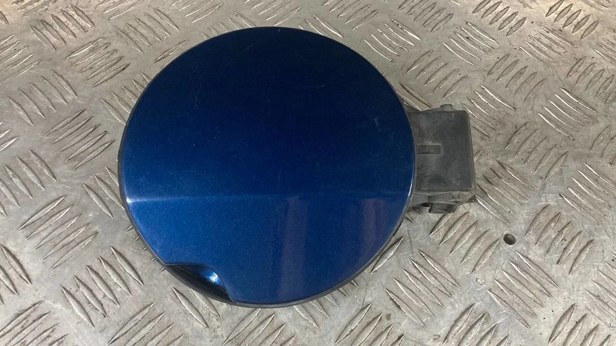 Лючок бензобака Peugeot 308 I (2007—2011) Peugeot 308 I (2007—2011) T7 9684250080