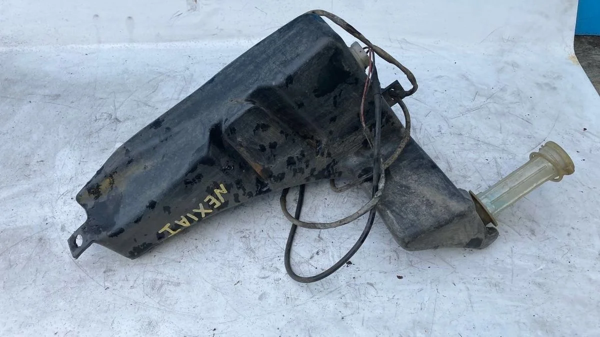 Бачок омывателя стекла лобового Daewoo Nexia I (1995—2008) б.у