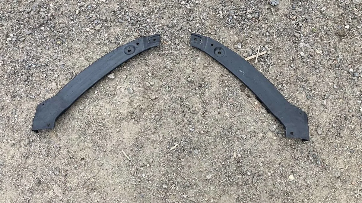 Кронштейн фары Volkswagen Tiguan I (2007—2011) б.у