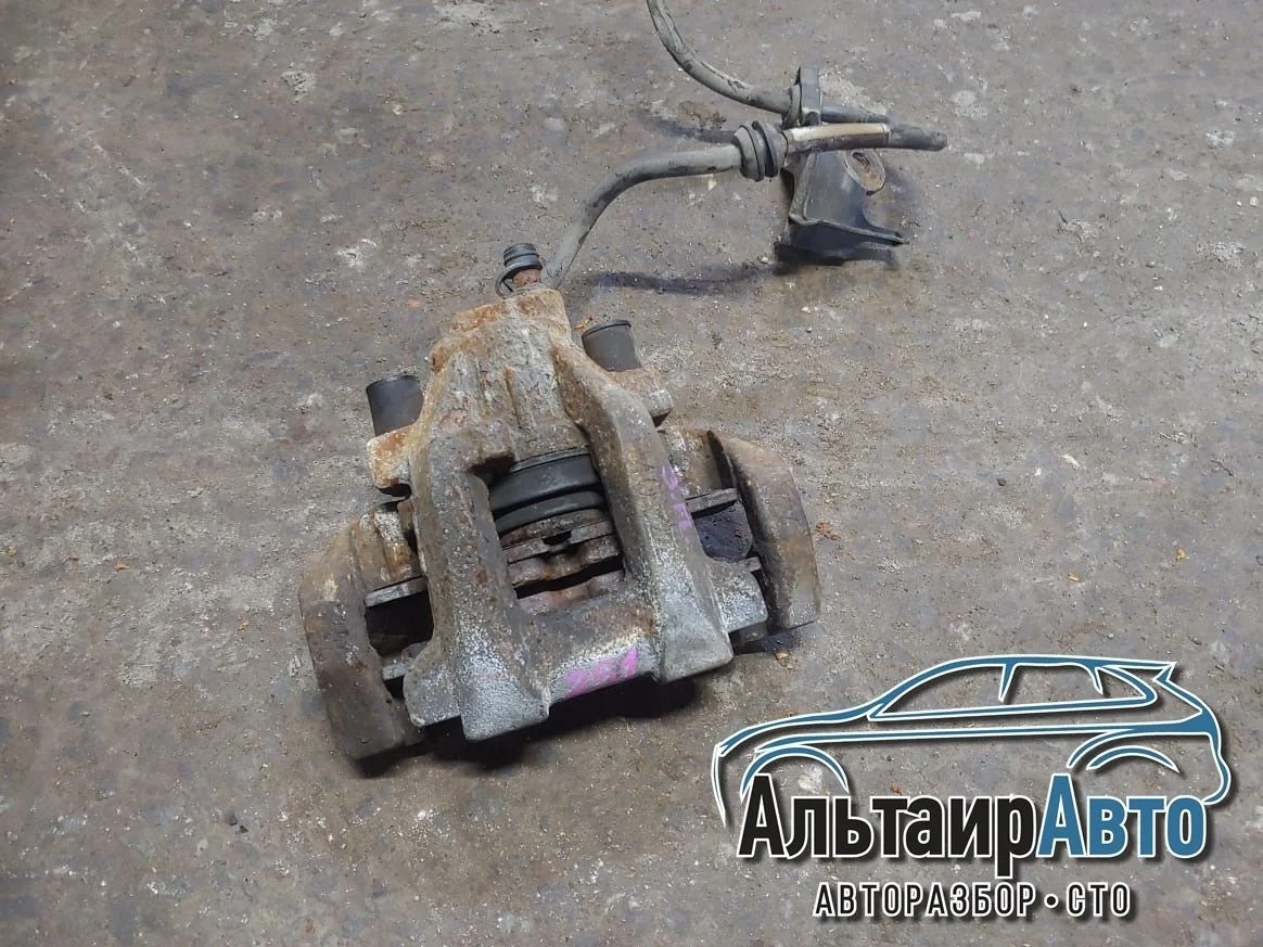 Суппорт тормозной задний Mercedes-Benz R-класс W251 (2005—2007) б.у