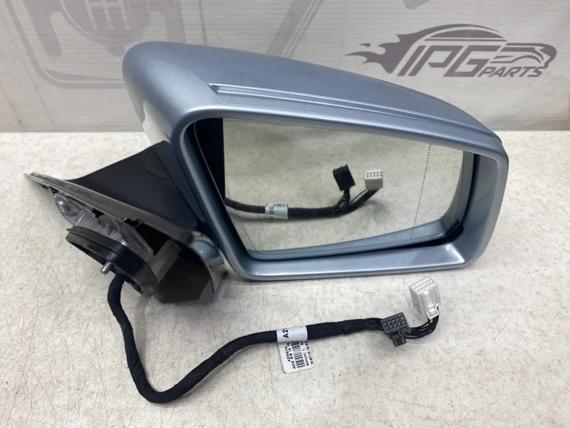 Зеркало правое Mercedes-benz 2014 W212