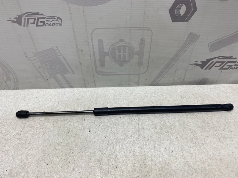 Амортизатор капота Mercedes-benz 2013 W212