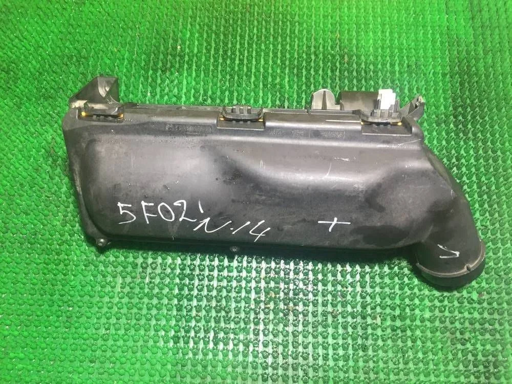 Корпус воздушного фильтра 3008 3008 I (2009—2013) В наличии