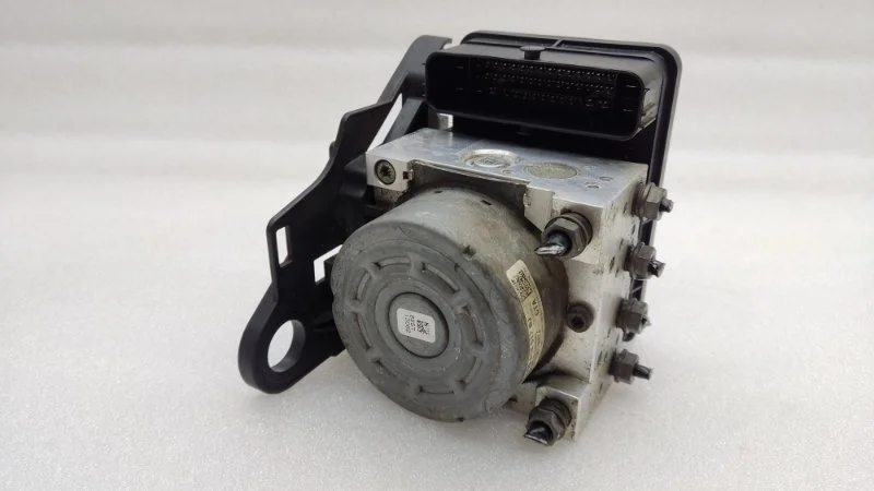 Блок abs Volkswagen Passat 2016 B8