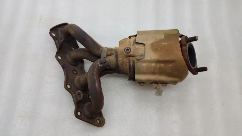 Коллектор выпускной Kia Rio 2020 FB