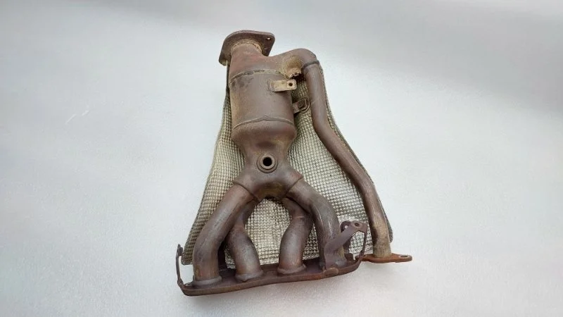 Коллектор выпускной Toyota Camry 2021 70