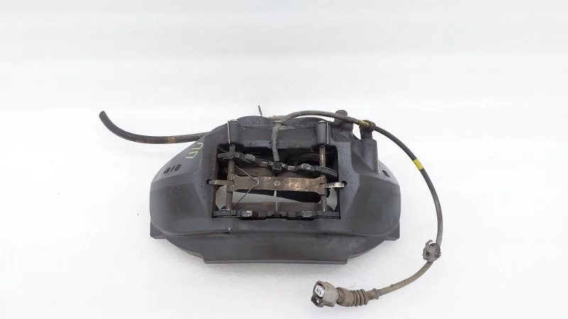 Суппорт тормозной Lexus LS460L 2007 USF41