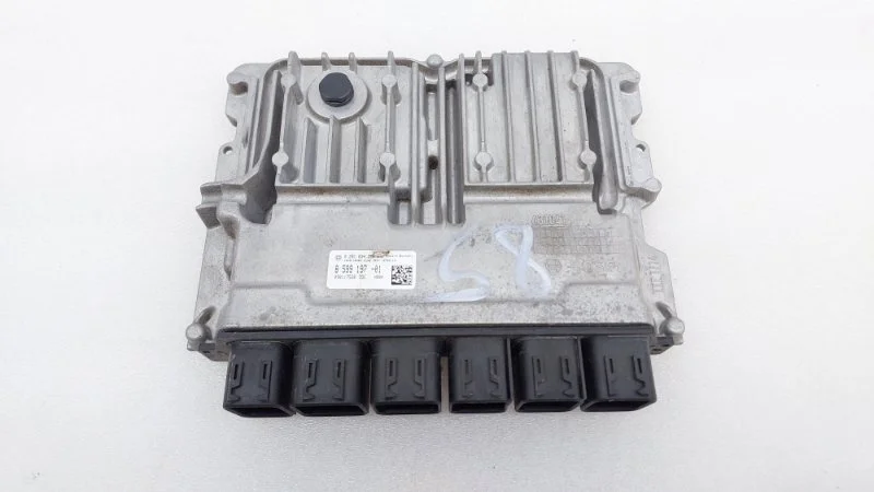 Блок управления двигателем BMW 5-Series 2018 G31