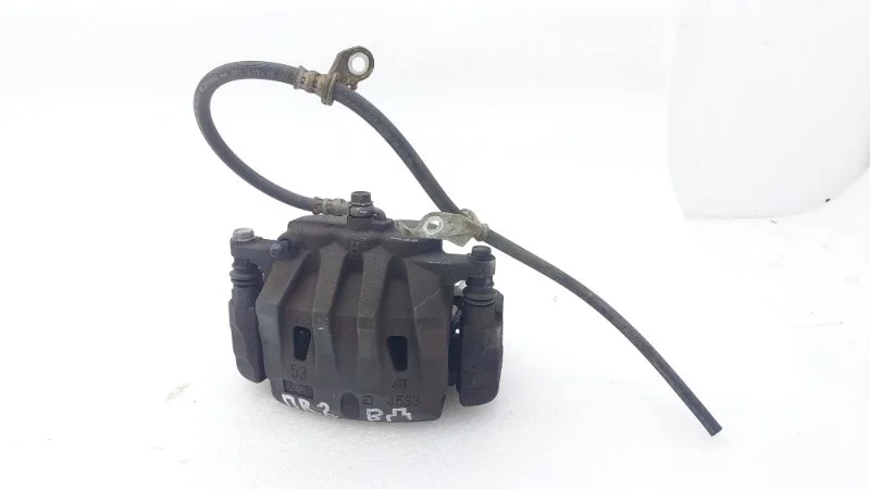 Суппорт тормозной Toyota RAV4 2017 44