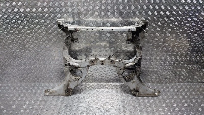 Подрамник BMW 5-Series 2013 F10