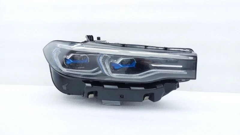 Фара BMW X7 2020 G07