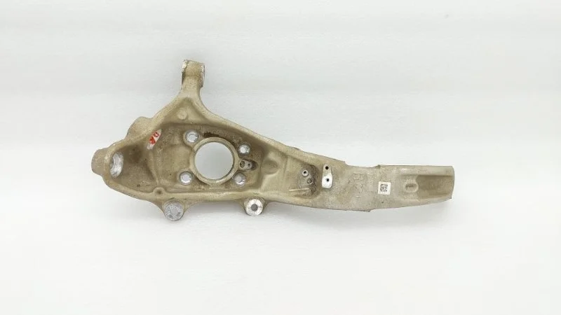 Кулак поворотный BMW X7 2020 G07