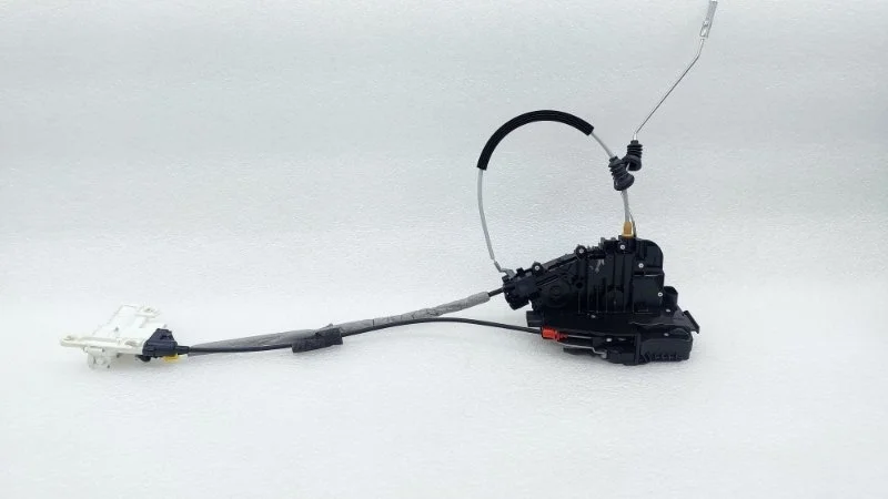 Замок двери Mercedes-Benz GLE-Class 2018 C292