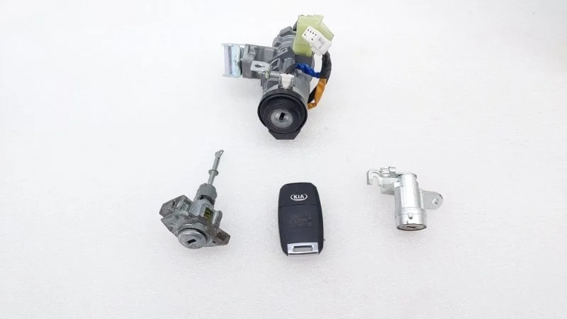 Замок зажигания Kia Optima 2018 JF