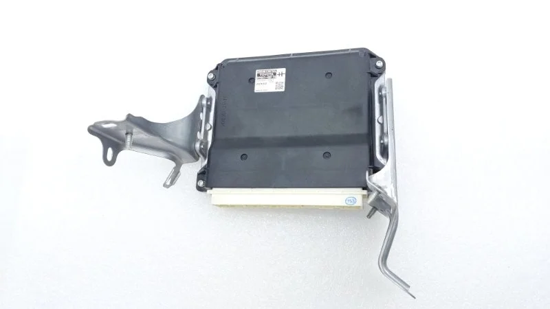 Блок управления двигателем Toyota Highlander 2011 XU40