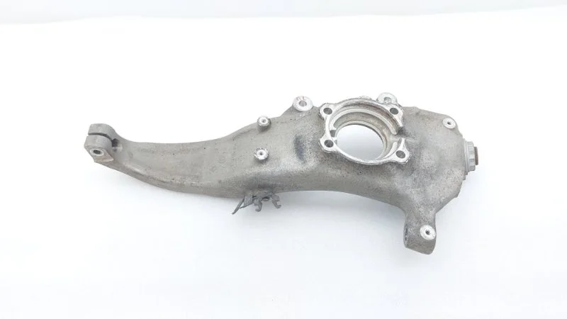 Кулак поворотный BMW 5-Series 2018 G30