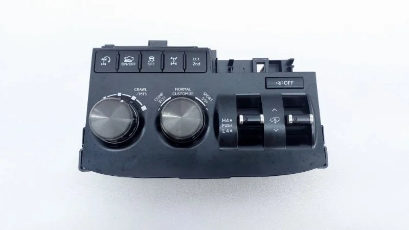Блок кнопок Lexus LX450d 2017 VDJ201