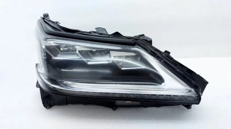 Фара Lexus LX450d 2017 VDJ201