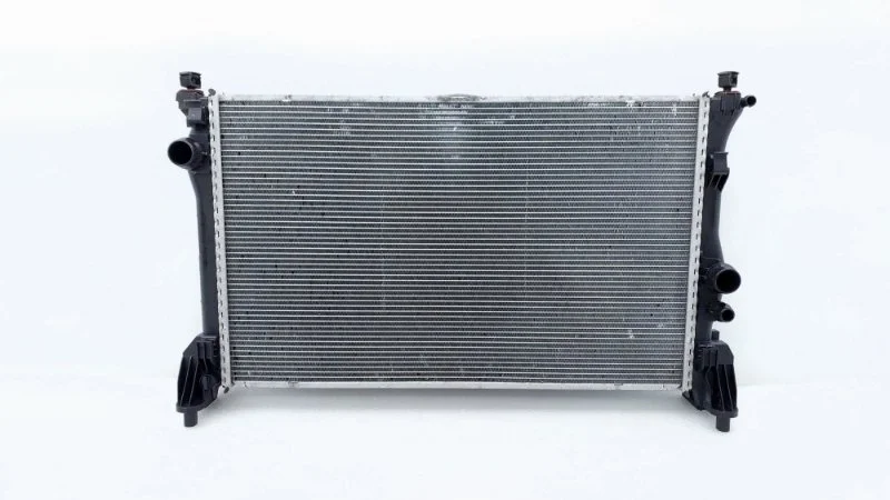 Радиатор основной Mercedes-Benz V-Class 2017 W447