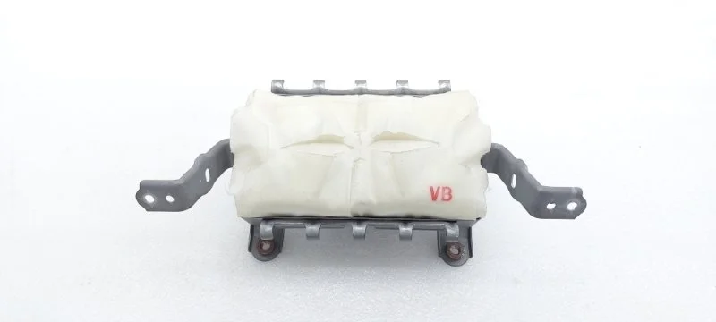 Подушка безопасности пассажира Toyota Land Cruiser 2014 VDJ200