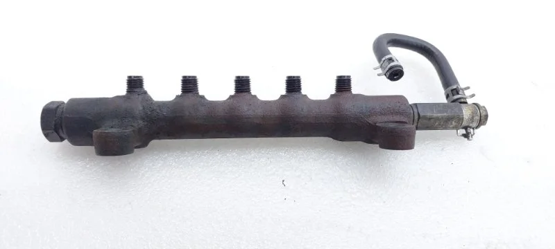 Топливная рампа Toyota Land Cruiser 2014 VDJ200