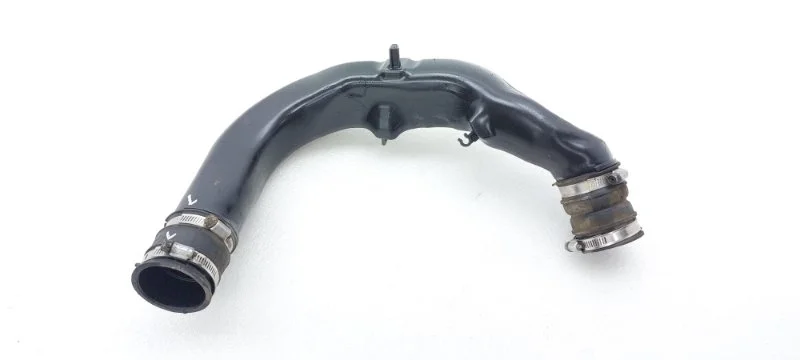 Патрубок воздушного фильтра Toyota Land Cruiser 2014 VDJ200