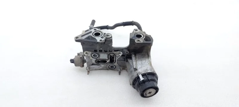 Корпус масляного фильтра Toyota Land Cruiser 2014 VDJ200