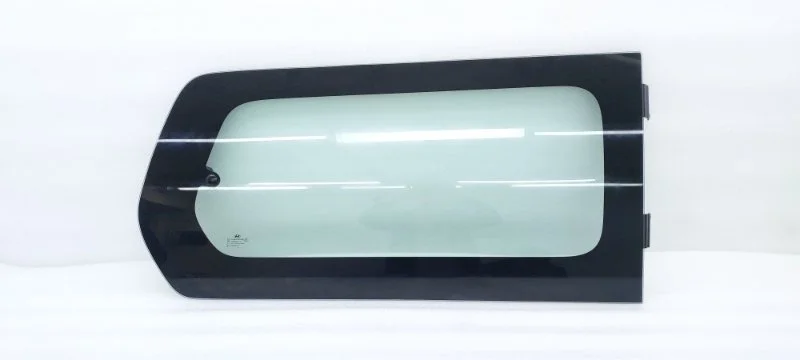 Стекло кузовное глухое Hyundai H1 2019 TQ