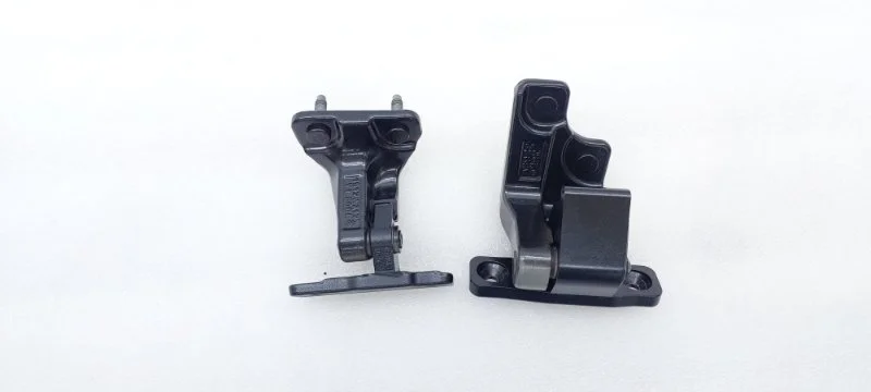 Петля двери Mercedes-Benz -Class 2020 W213