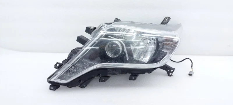 Фара Toyota Land Cruiser Prado 2012 150