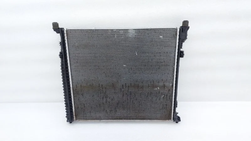 Радиатор основной Mercedes-Benz GLE-Class 2015 W166