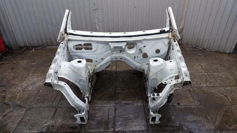 Кузов передняя часть Mercedes-Benz GLE-Class 2015 W166